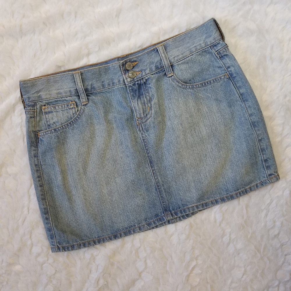 NWOT Old Navy Denim Skirt